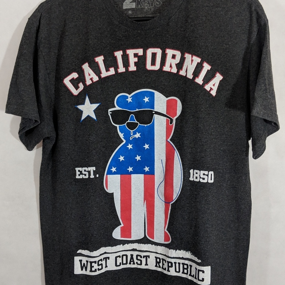 California West Coast Republic Bear T Shirt Gray